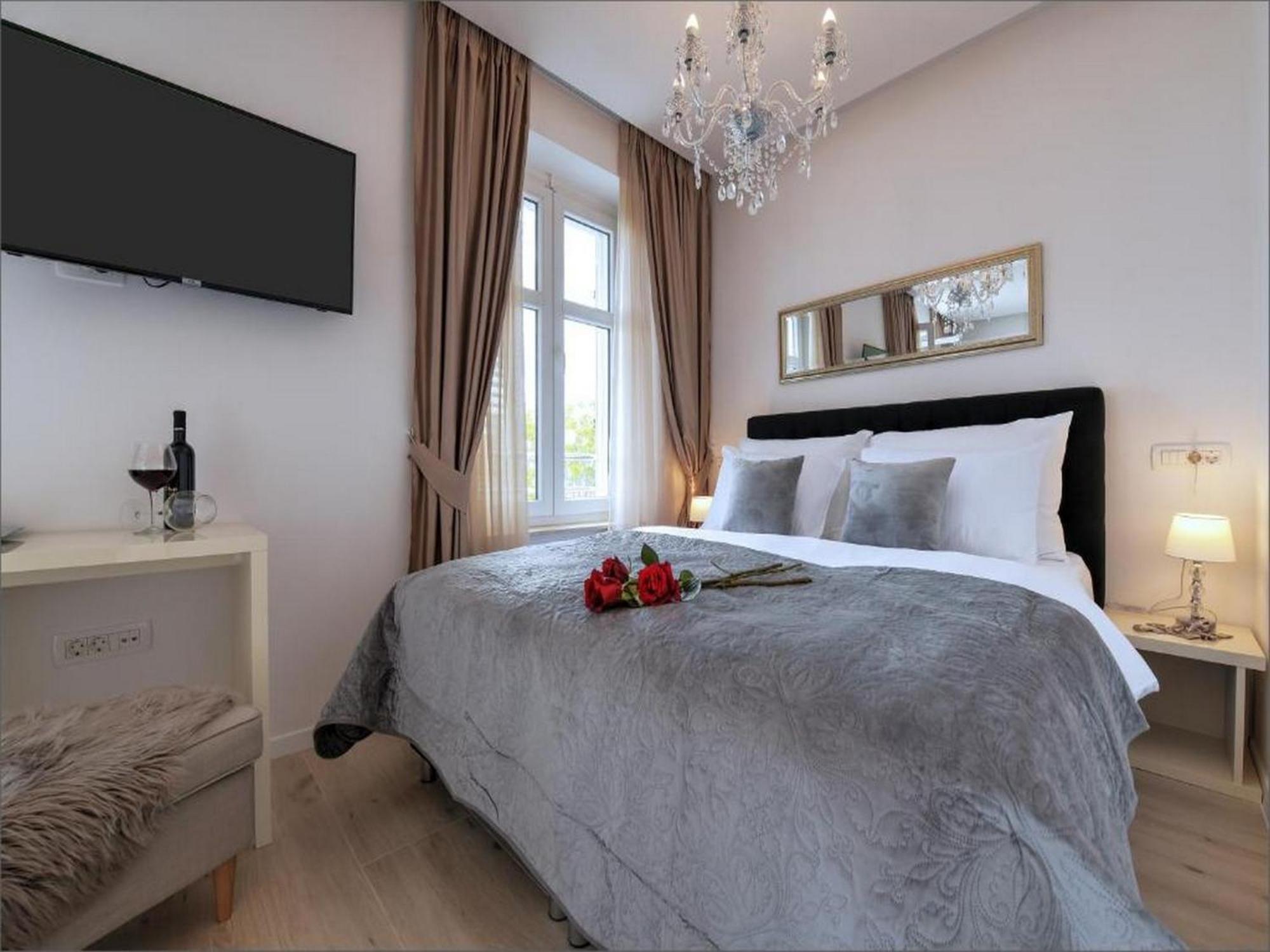 Via Porto Rooms Split Exterior foto